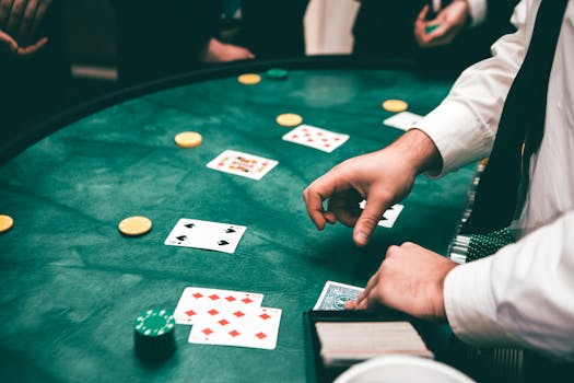 Beat the Casino: Essential Strategies to Minimize the House Edge